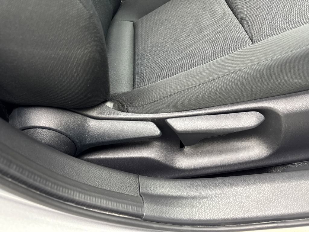 Used 2024 Toyota Prius LE image 47