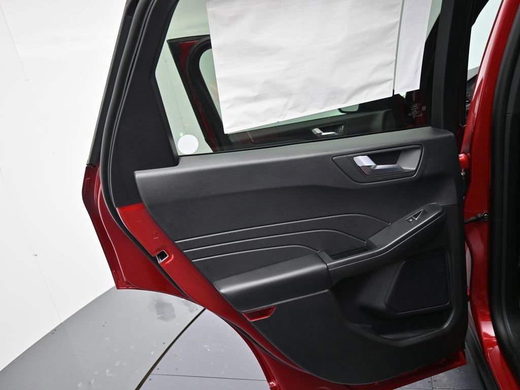 New 2026 Ford Escape ST-Line w/ Cold Weather Package image 19