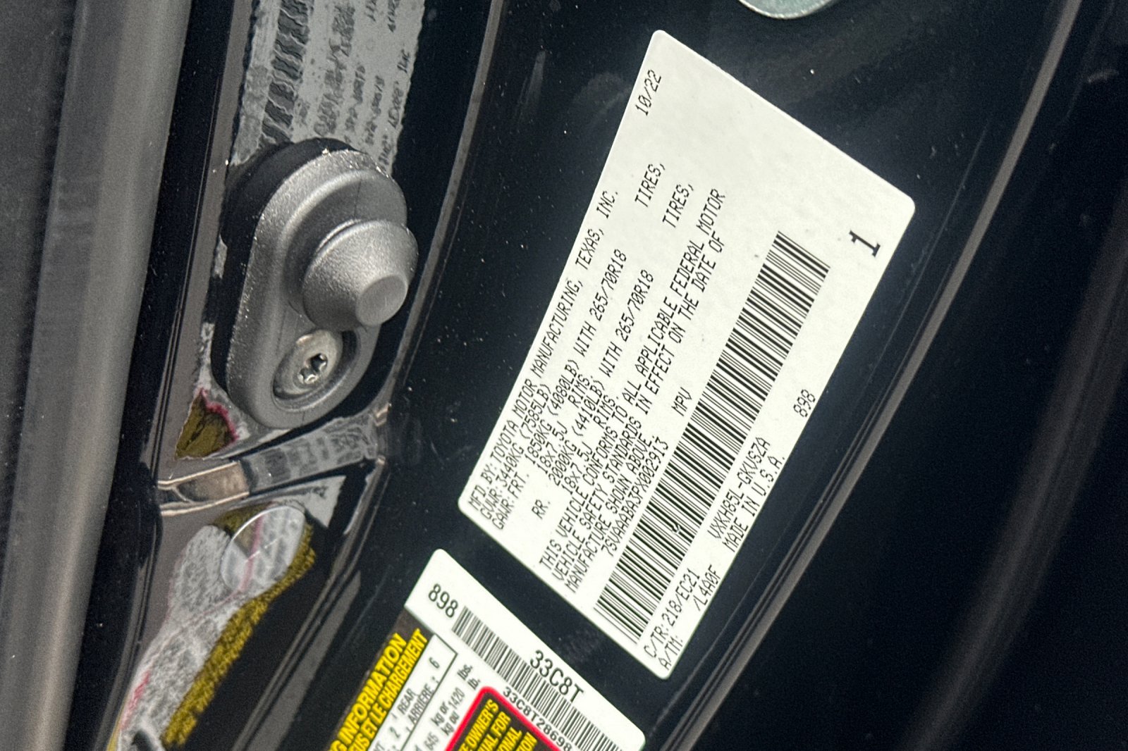 Used 2023 Toyota Sequoia SR5 w/ SR5 Premium Package AWD/4WD image 25
