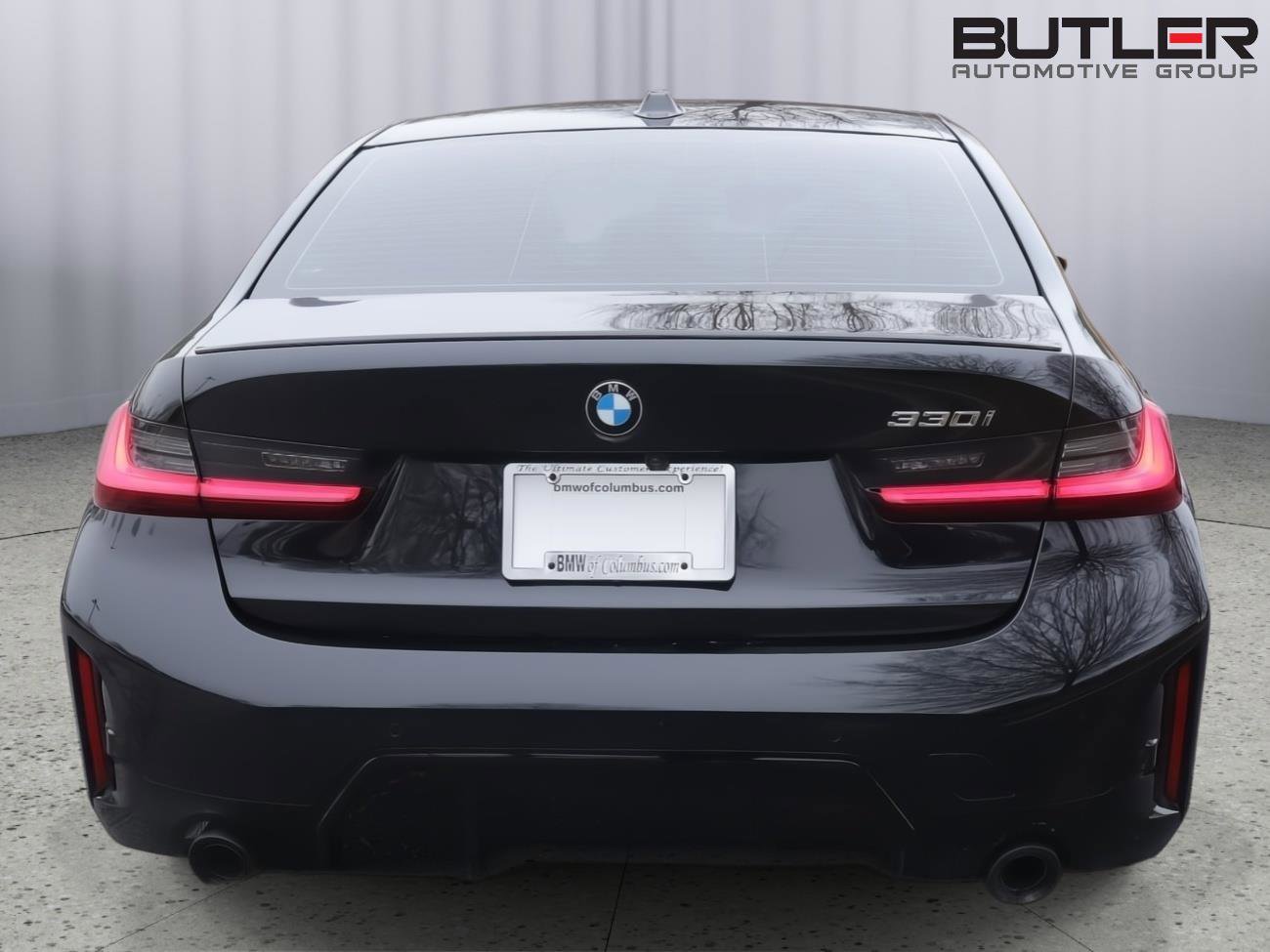 Used 2026 BMW 330i Sedan w/ M Sport Package image 6