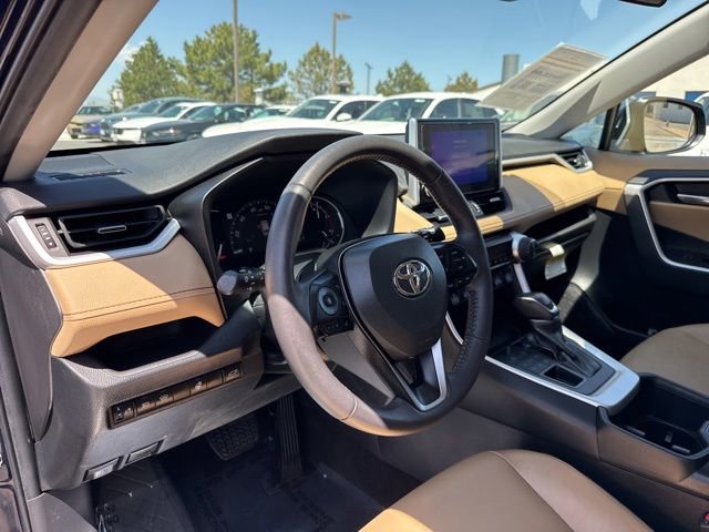 Used 2023 Toyota RAV4 XLE Premium AWD/4WD image 15