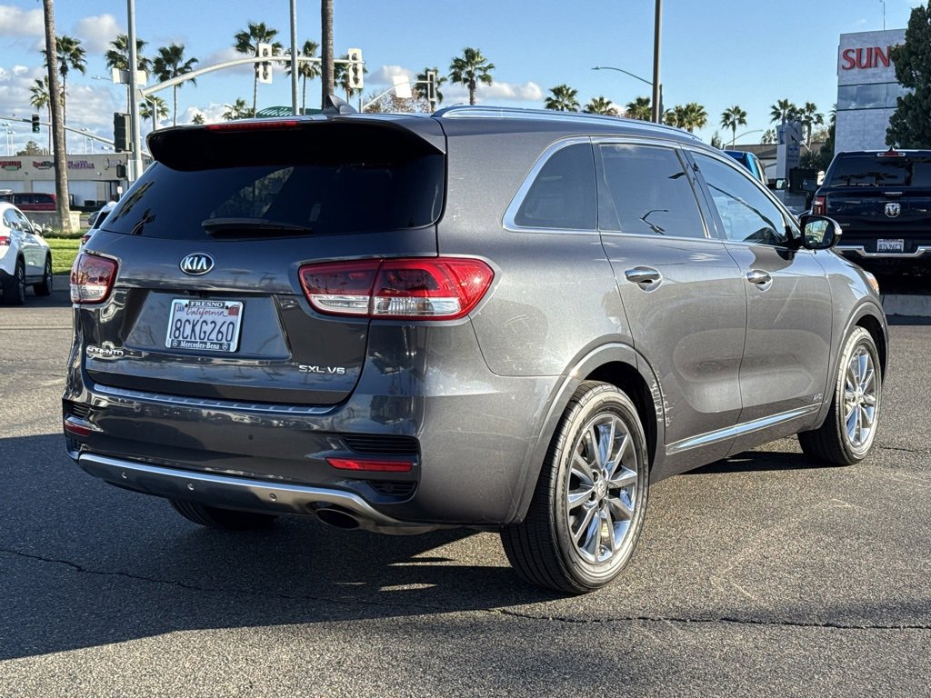 Used 2018 Kia Sorento SX image 9