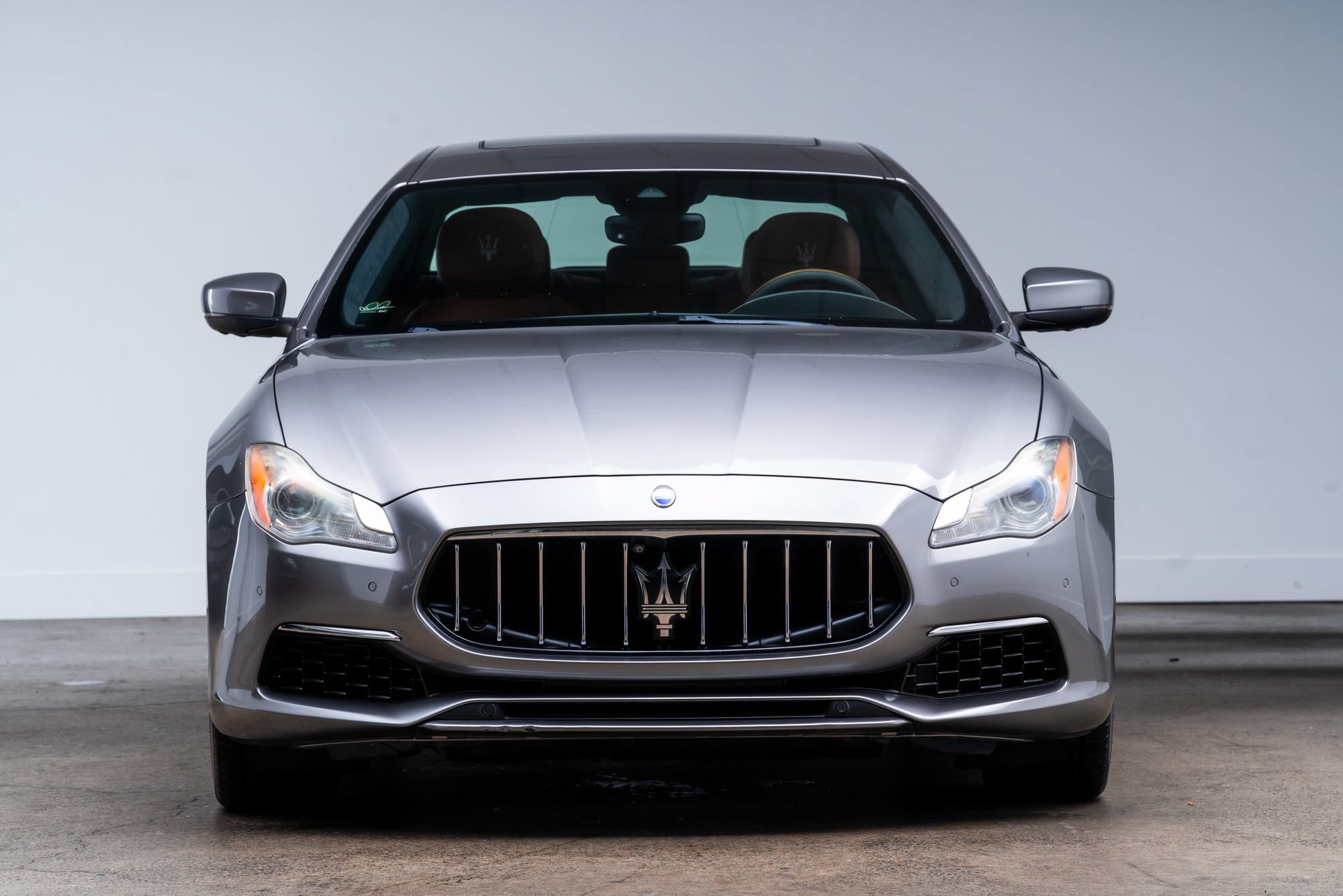 Used 2017 Maserati Quattroporte S GranLusso Q4 AWD/4WD image 2