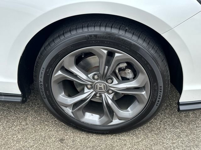 Used 2023 Honda Accord EX image 7