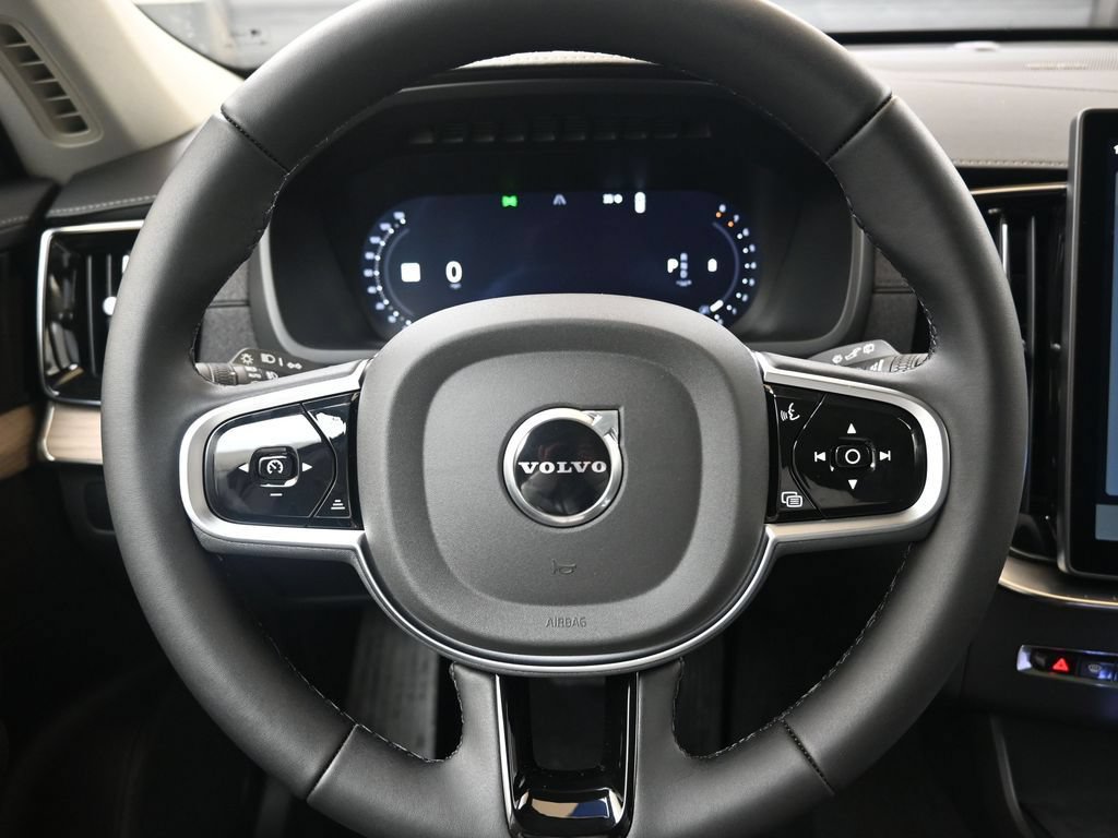 New 2026 Volvo XC90 B6 Plus w/ Protection Package Premier AWD/4WD image 26