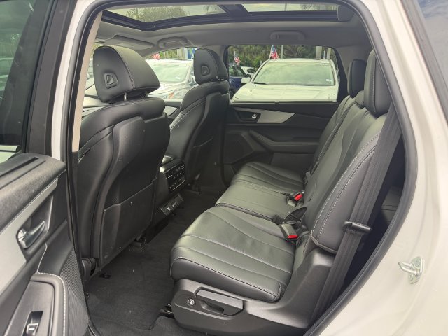Certified 2024 Acura MDX w/ Technology Package FWD image 13