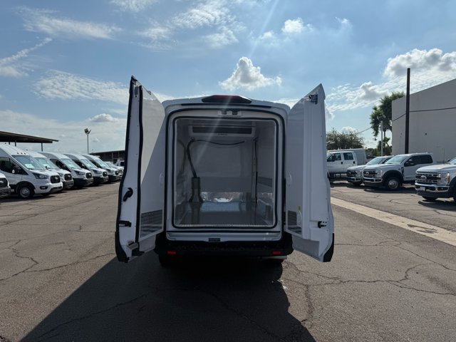 New 2025 Ford Transit 250 148 Medium Roof RWD image 5