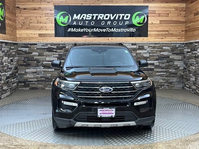 Used 2020 Ford Explorer XLT w/ Equipment Group 202A AWD/4WD image 3
