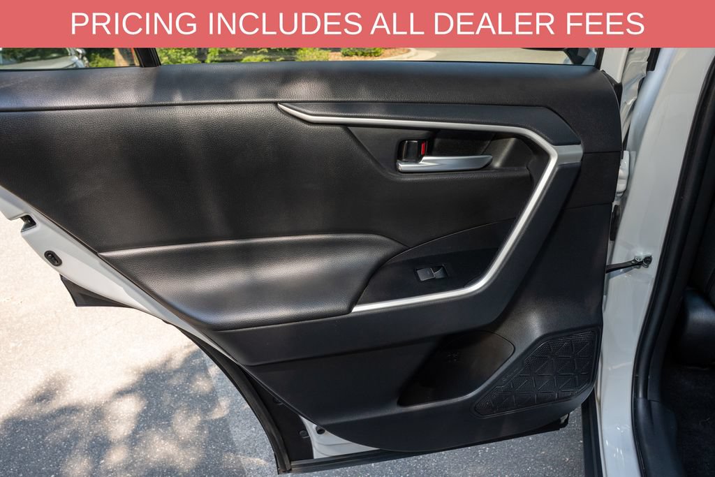Certified 2025 Toyota RAV4 XLE AWD/4WD image 9