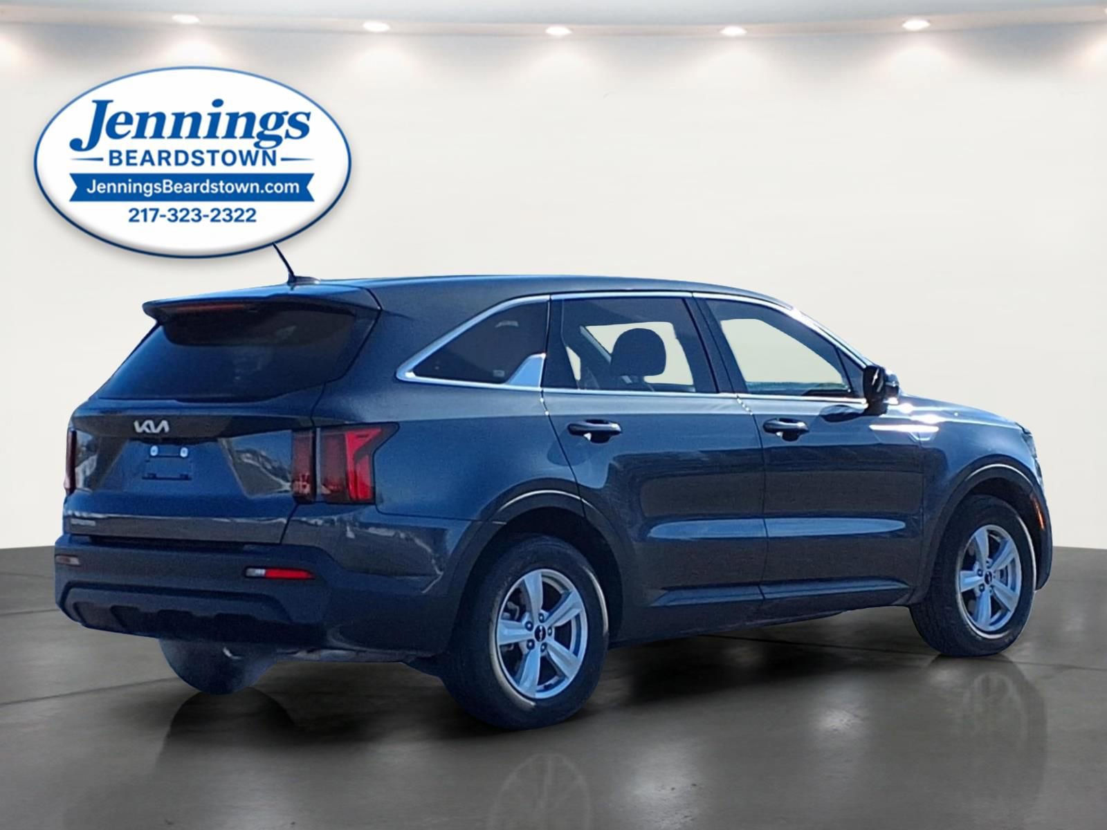 Used 2023 Kia Sorento LX image 26