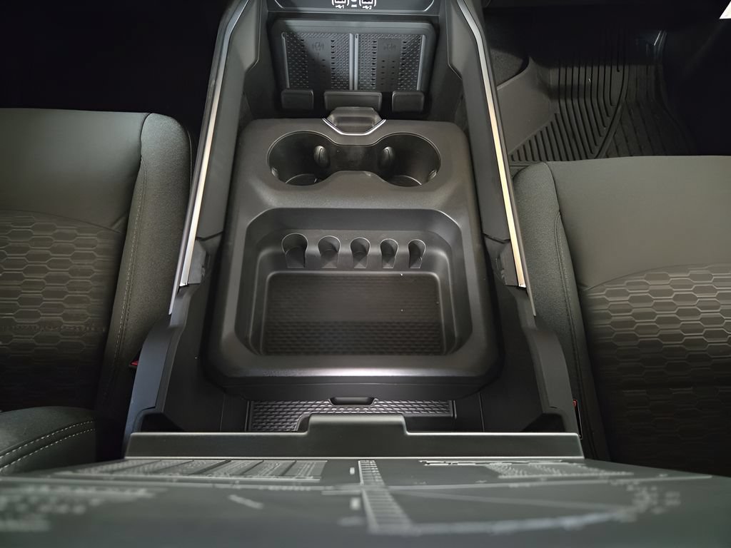 New 2026 RAM 2500 Big Horn AWD/4WD image 24