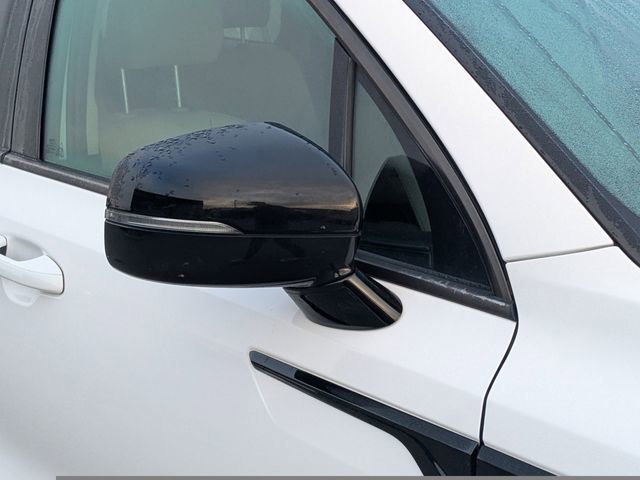 Used 2022 Kia Sorento EX image 11