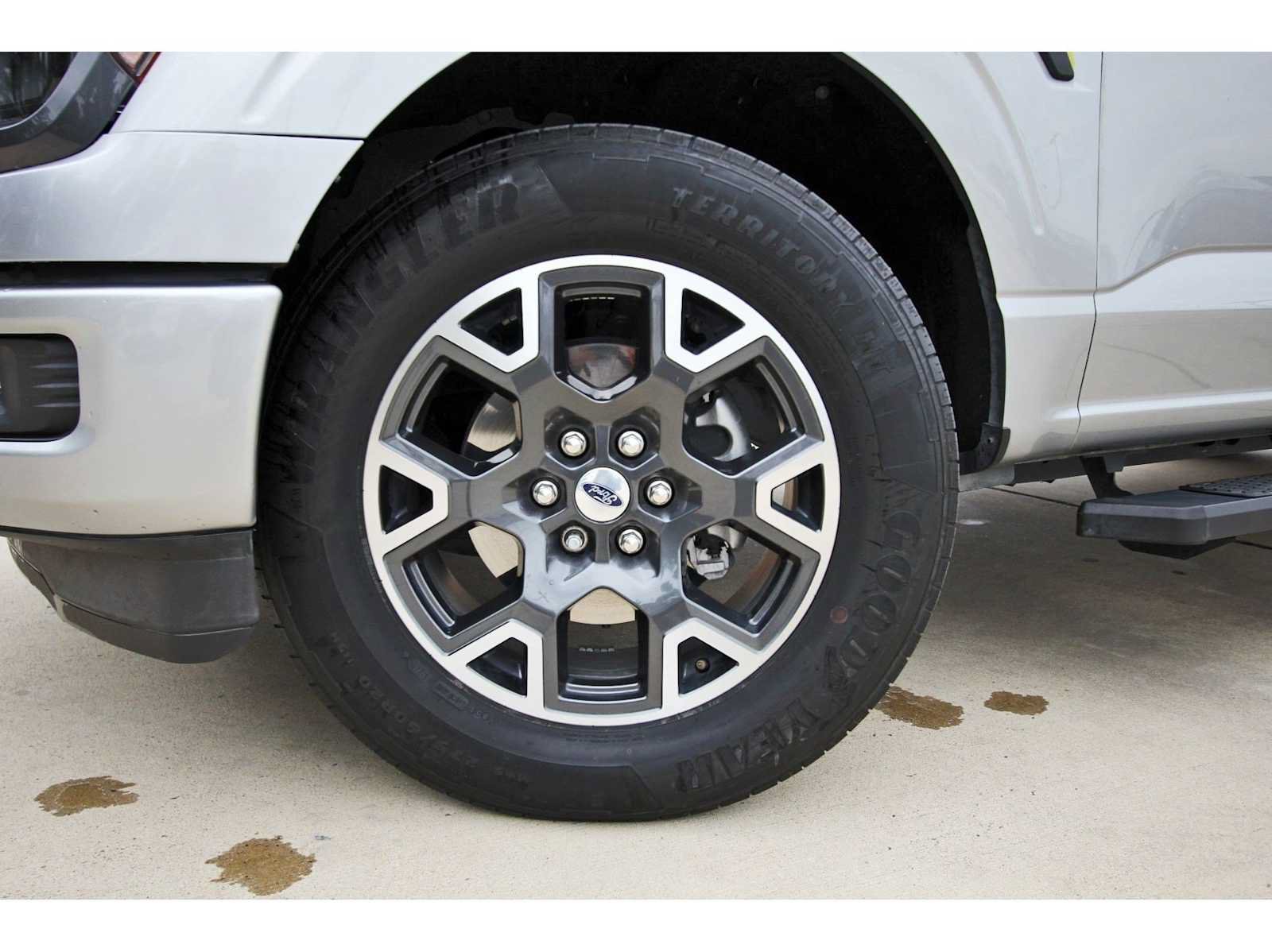 Used 2024 Ford F150 STX RWD image 27