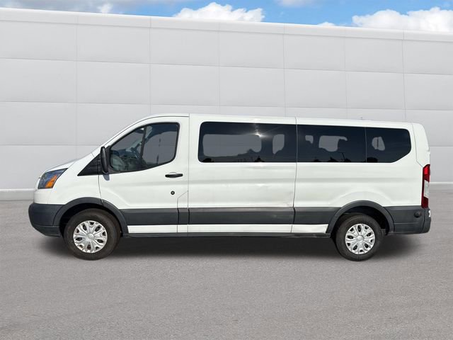 Used 2017 Ford Transit 350 XLT RWD image 2