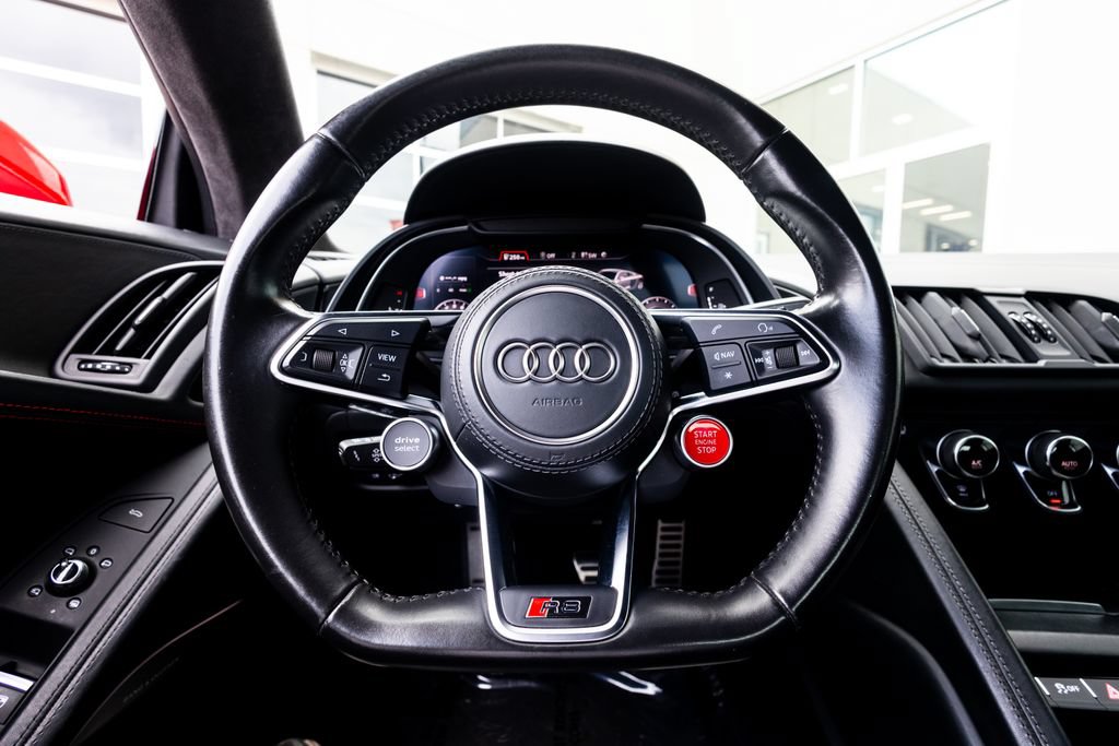 Used 2017 Audi R8 V10 w/ Carbon Exterior Package AWD/4WD image 26