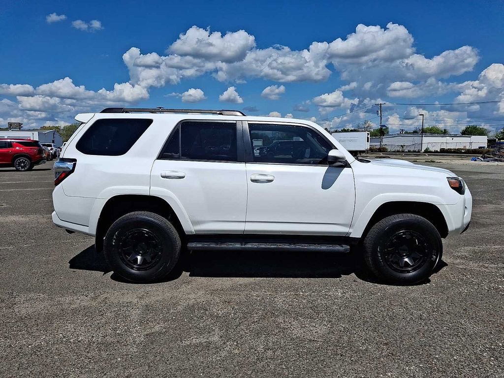 Used 2015 Toyota 4Runner Trail AWD/4WD image 13