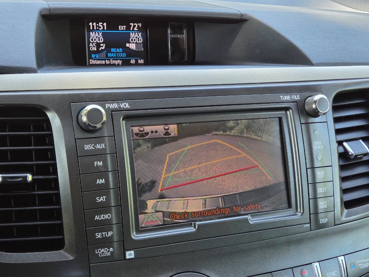 Used 2012 Toyota Sienna XLE w/ Premium Pkg FWD image 40