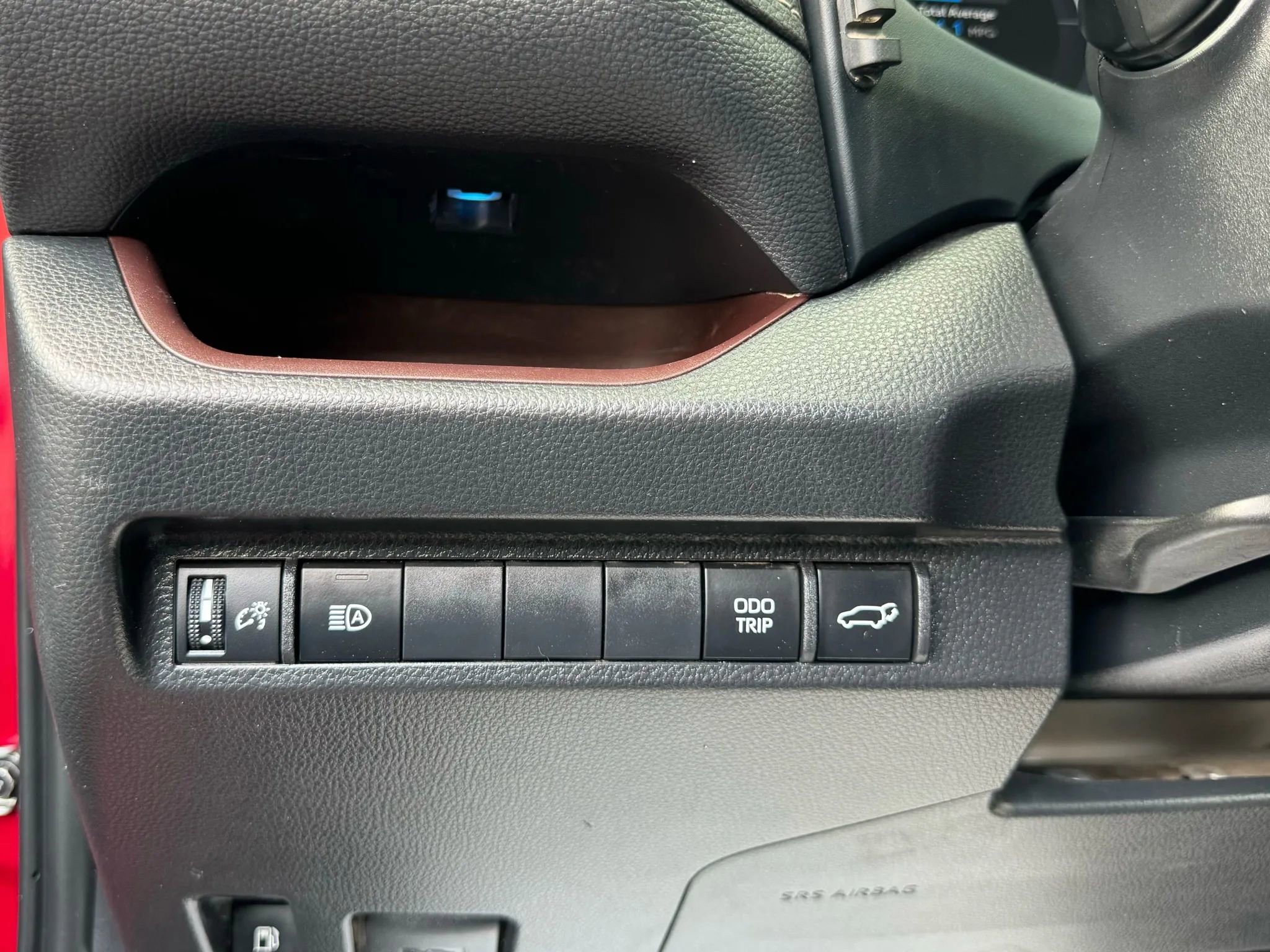 Used 2023 Toyota RAV4 Limited image 20