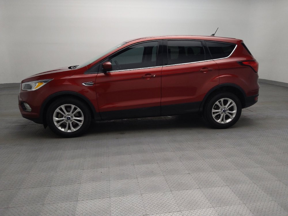 Used 2019 Ford Escape SE FWD image 2