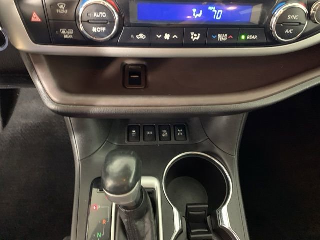 Used 2019 Toyota Highlander XLE w/ Protection Package #3 image 27