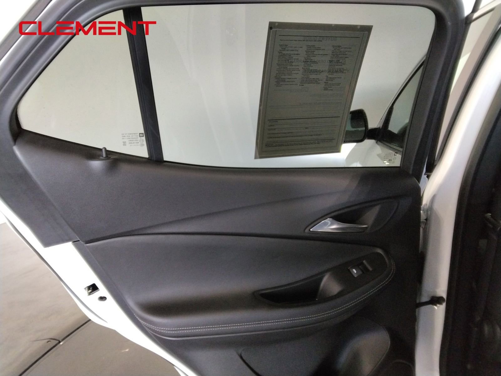 Used 2025 Buick Encore GX Preferred image 29