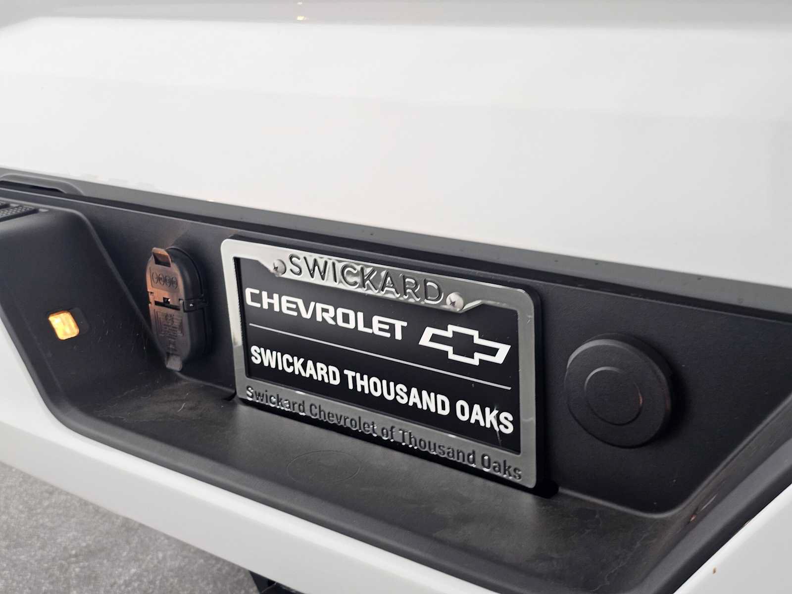 Used 2025 GMC Sierra 1500 Elevation w/ Preferred Package AWD/4WD image 13