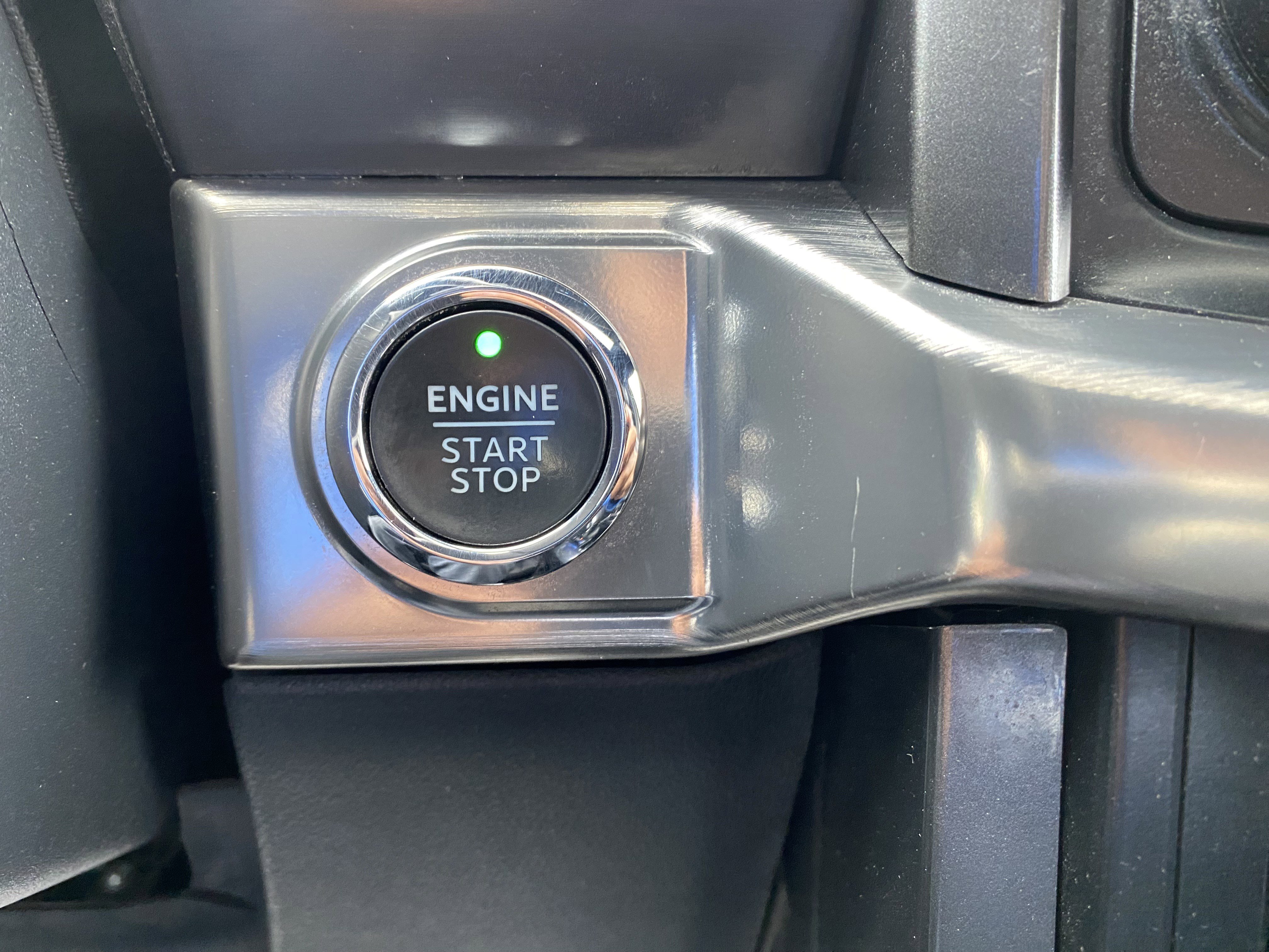 Used 2023 Ford F150 Lariat w/ Equipment Group 502A High image 24