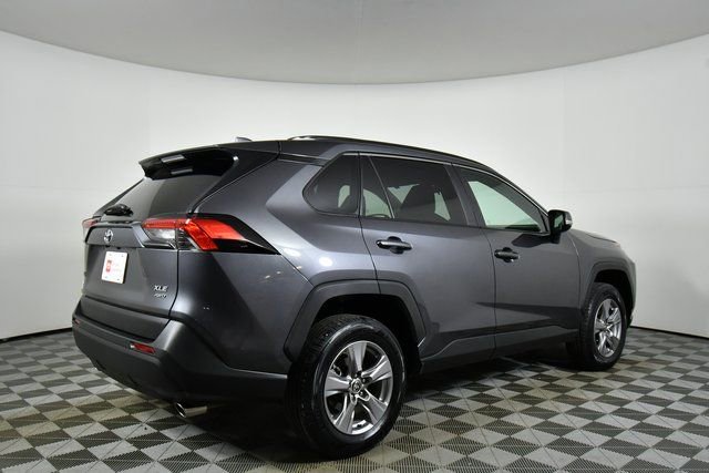 Used 2025 Toyota RAV4 XLE image 10