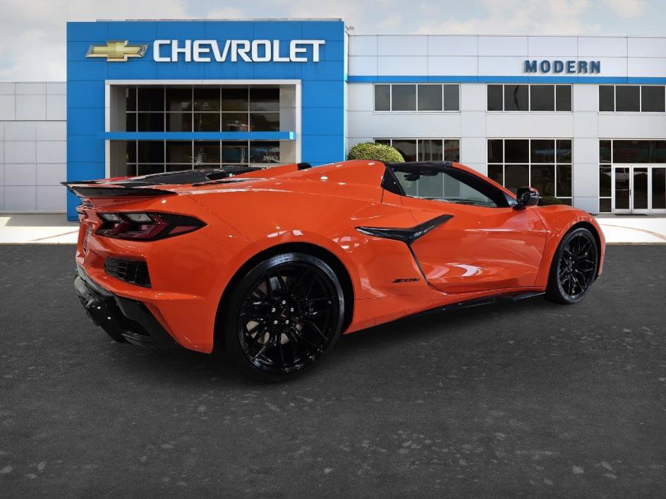 New 2027 Chevrolet Corvette Z06 RWD image 4