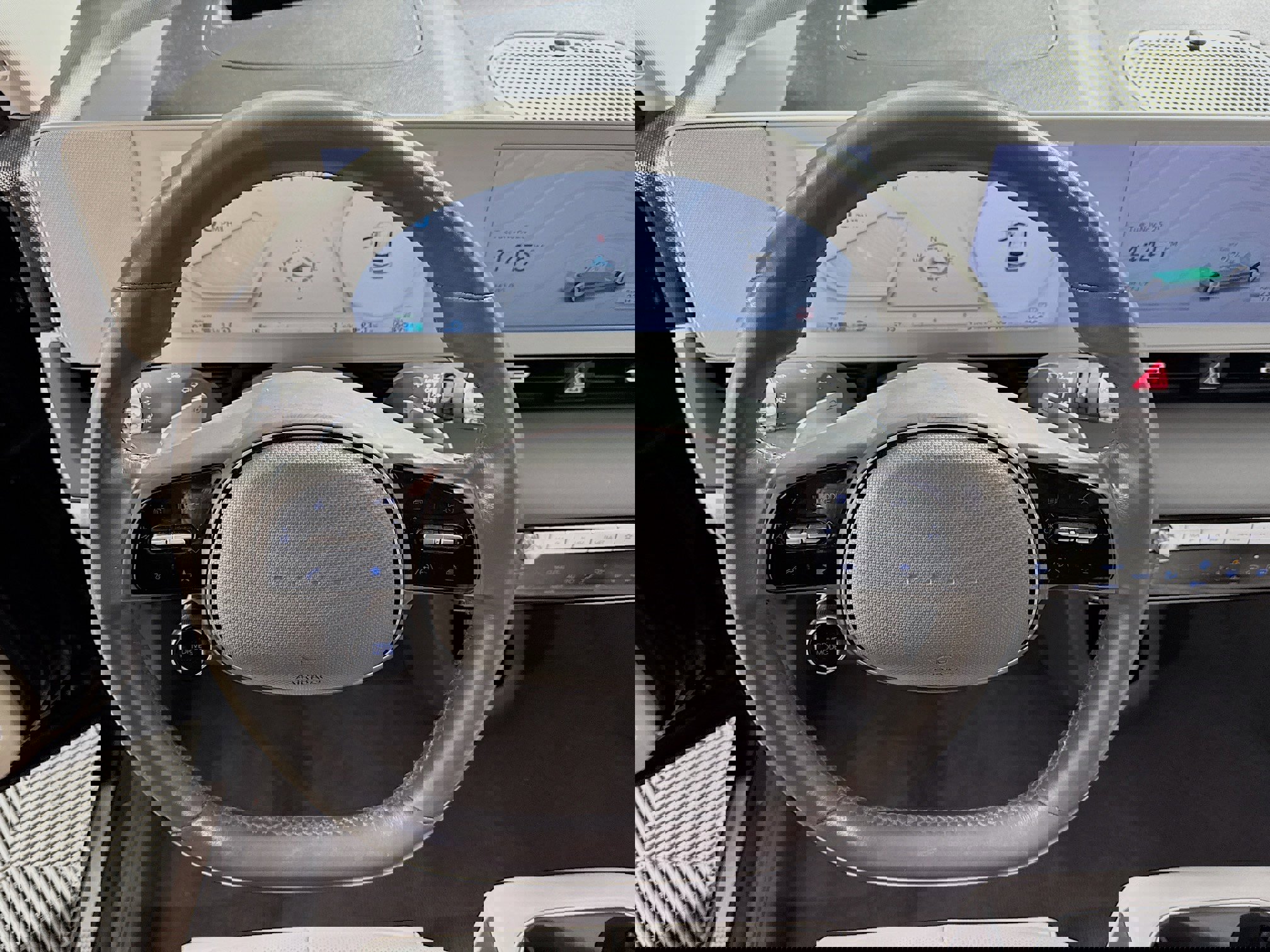 Used 2023 Hyundai Ioniq 5 Limited w/ Cargo Package image 17