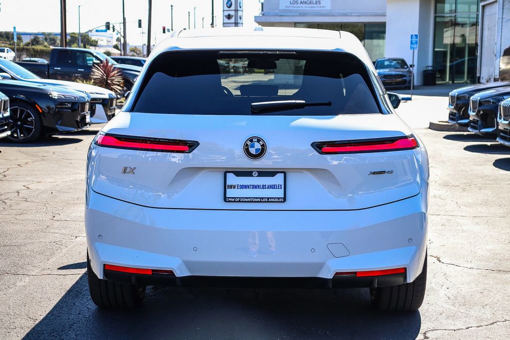 New 2026 BMW iX xDrive45 image 7