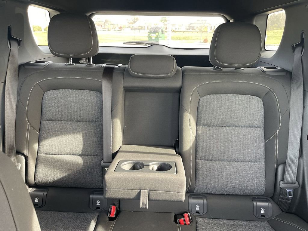 Used 2025 GMC Terrain Elevation image 34