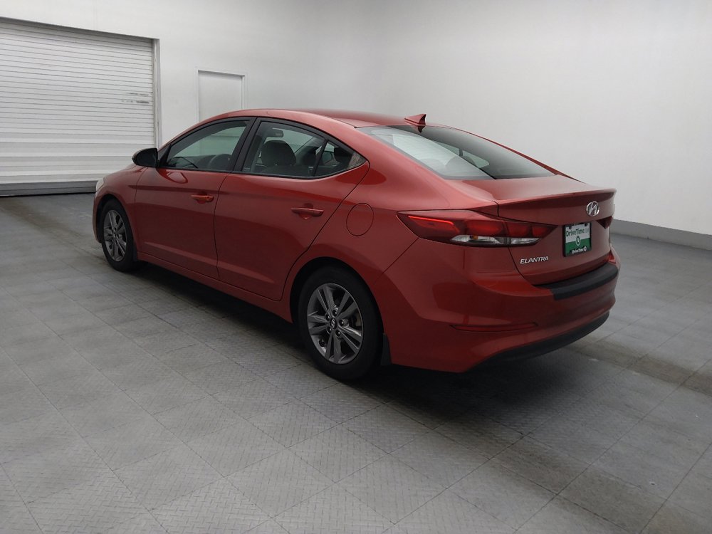 Used 2018 Hyundai Elantra SEL FWD image 3