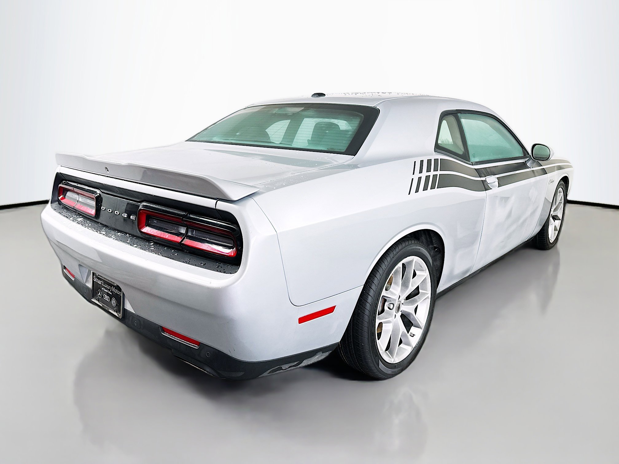 Used 2022 Dodge Challenger GT image 7