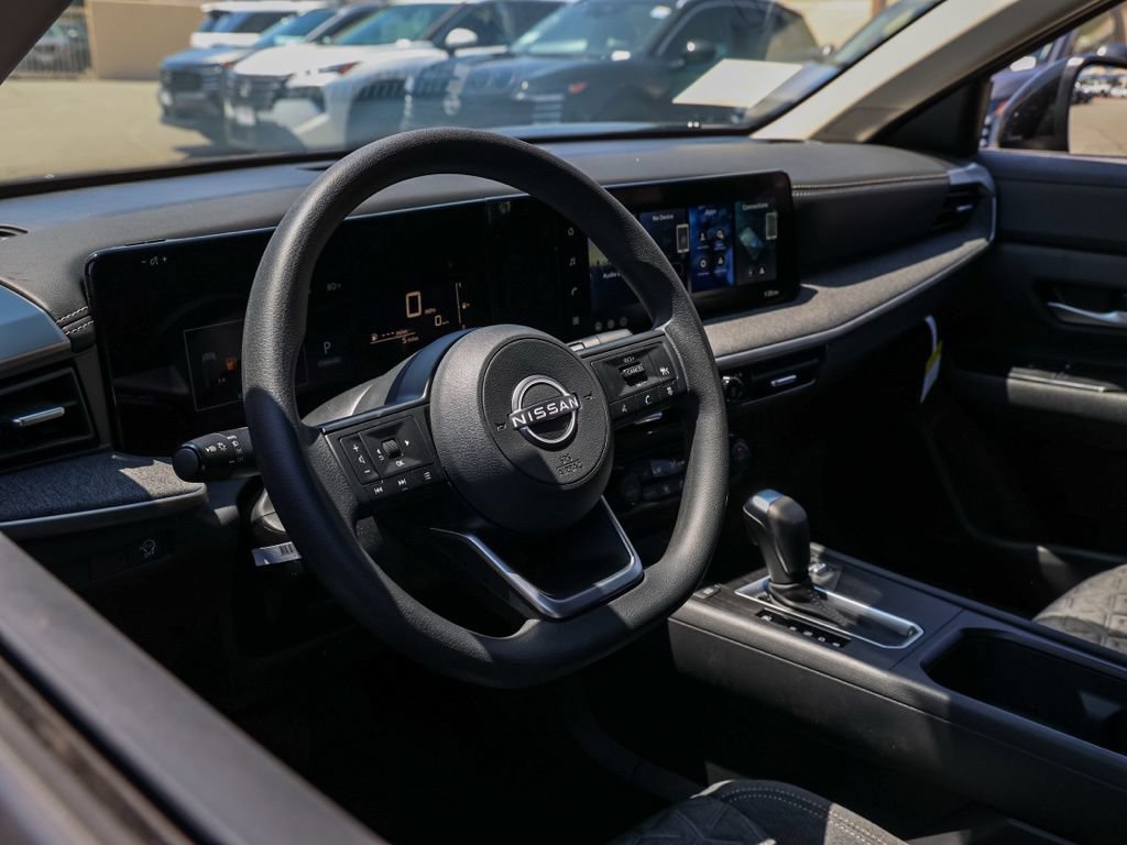 New 2026 Nissan Kicks SV w/ SV Premium Package FWD image 14