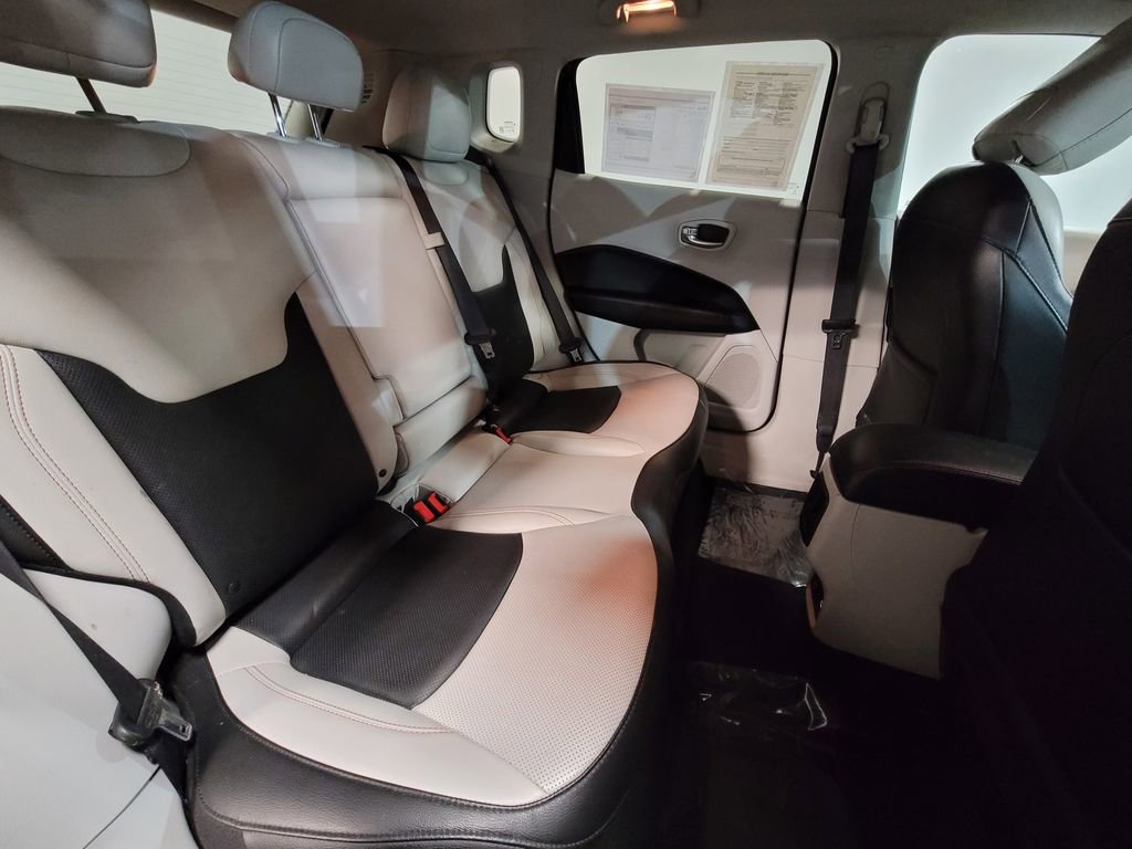 Used 2021 Jeep Compass Limited w/ Elite Interior Group image 7