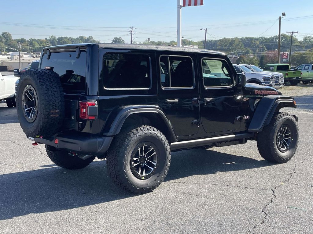 New 2027 Jeep Wrangler Unlimited Rubicon AWD/4WD image 8