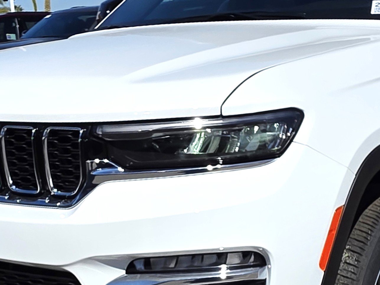 New 2025 Jeep Grand Cherokee Limited AWD/4WD image 8