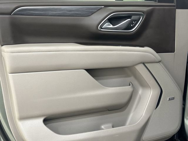 Certified 2024 GMC Yukon SLT w/ SLT Luxury Package image 23