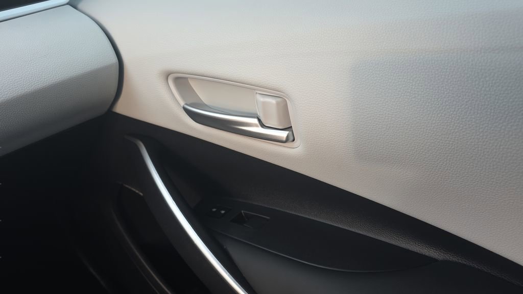 Used 2024 Toyota Corolla SE FWD image 13