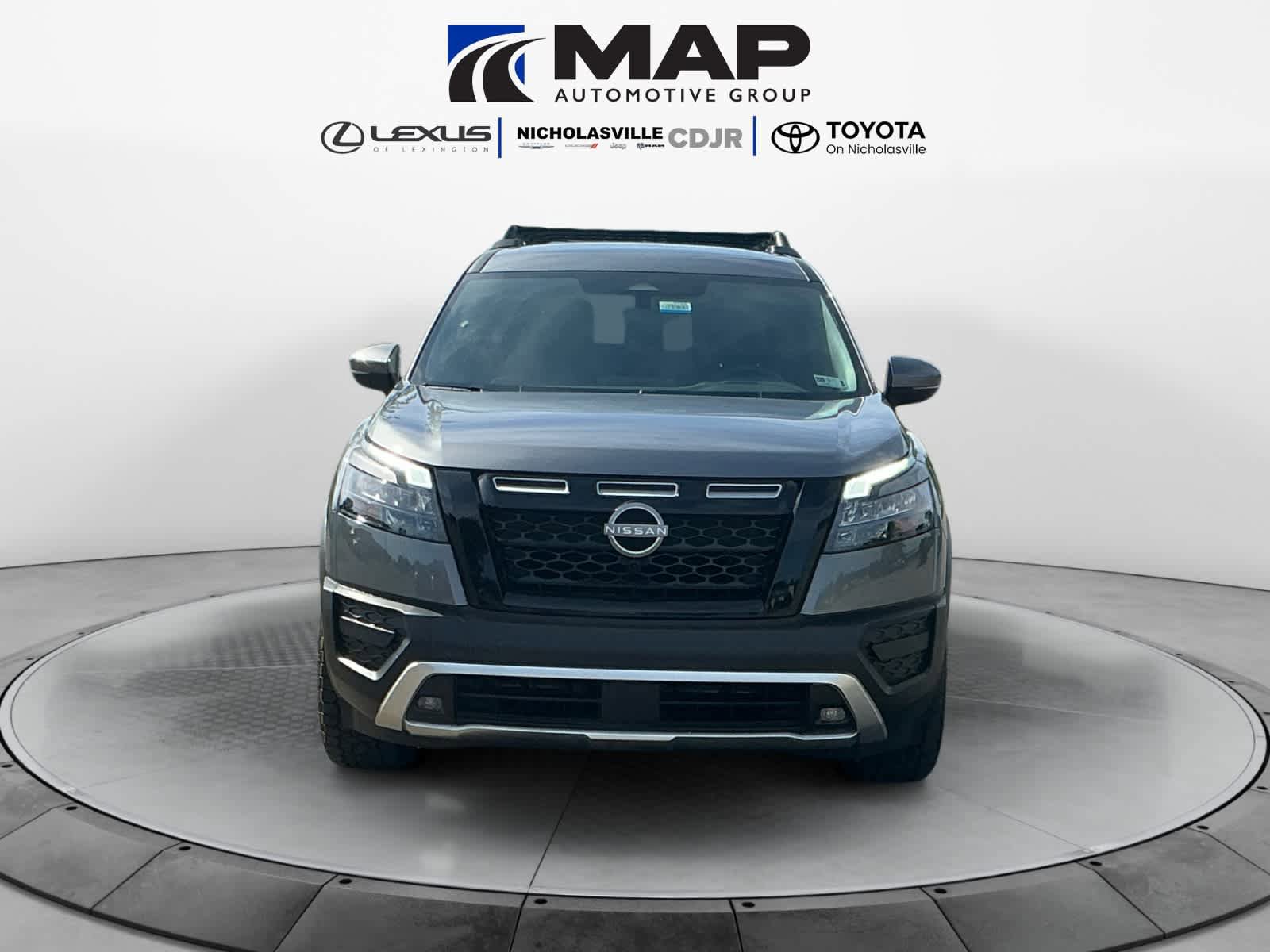 Used 2025 Nissan Pathfinder Rock Creek AWD/4WD image 8