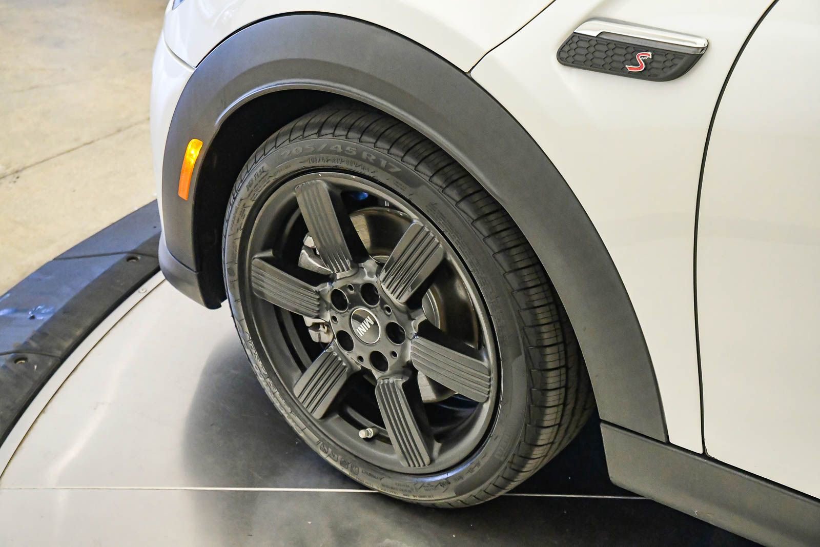 Certified 2024 MINI Cooper S FWD image 10