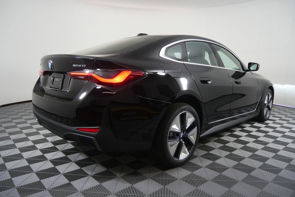 New 2026 BMW i4 eDrive40 w/ Premium Package image 3