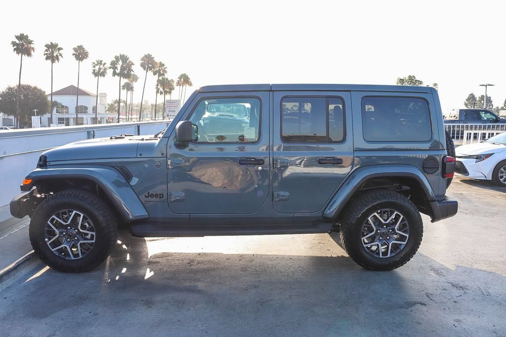 New 2026 Jeep Wrangler Unlimited Sahara AWD/4WD image 14