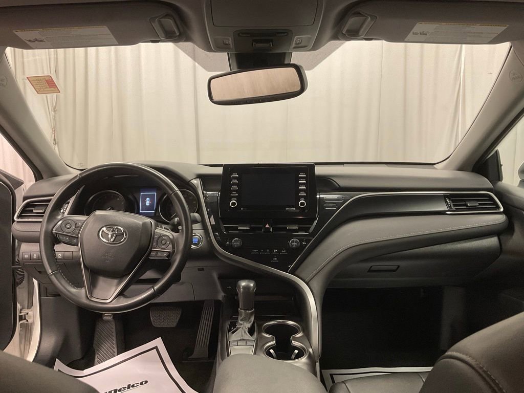 Used 2024 Toyota Camry SE image 28