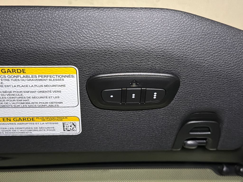 Used 2024 Jeep Wrangler High Altitude AWD/4WD image 33