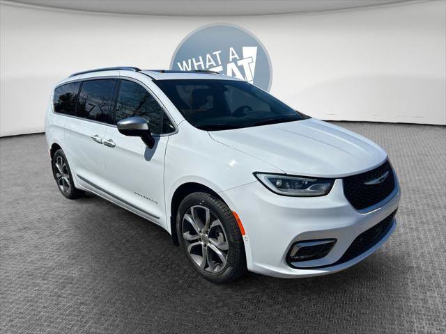 Certified 2023 Chrysler Pacifica Pinnacle