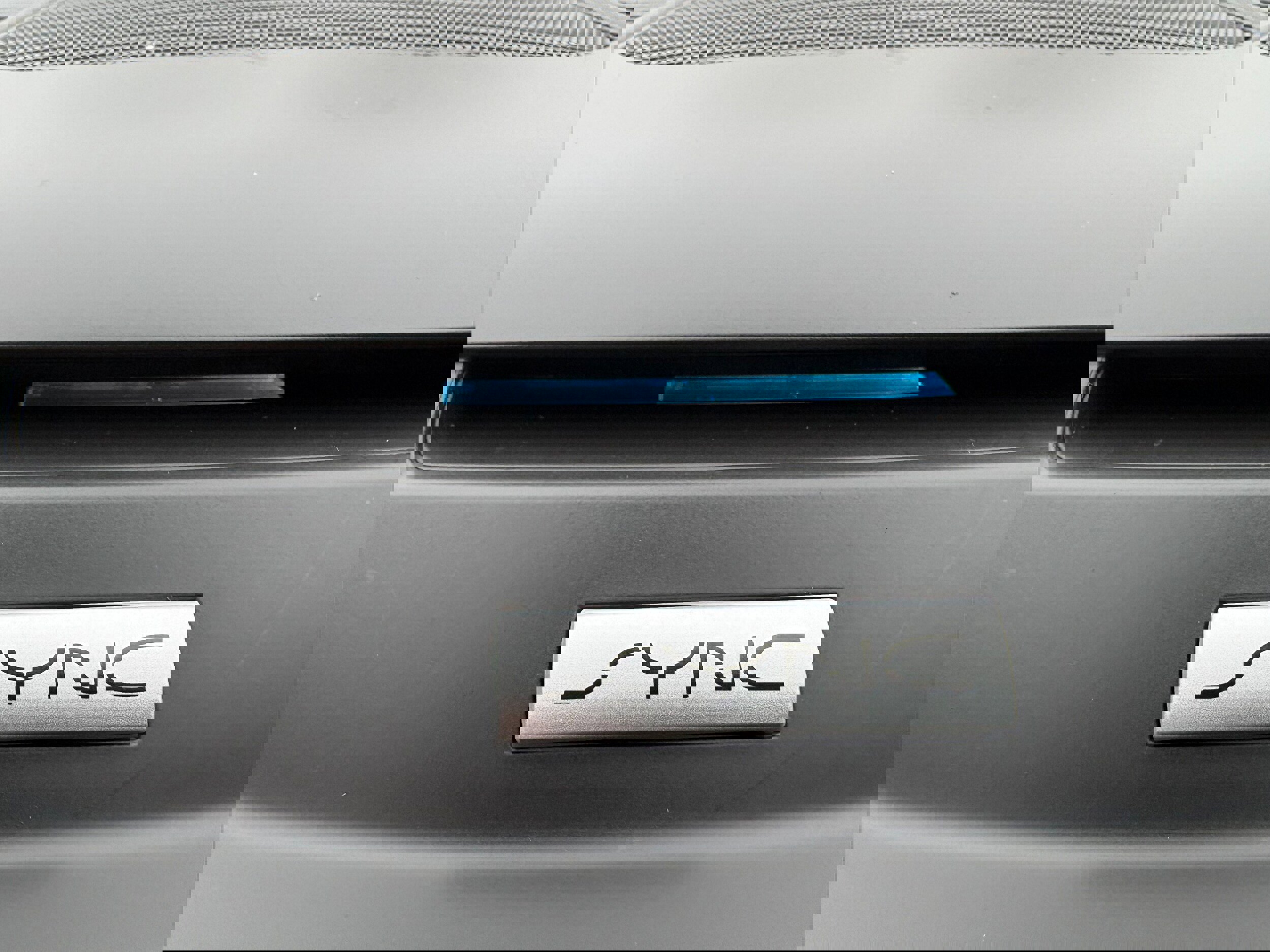 Used 2017 Ford Escape Titanium image 40