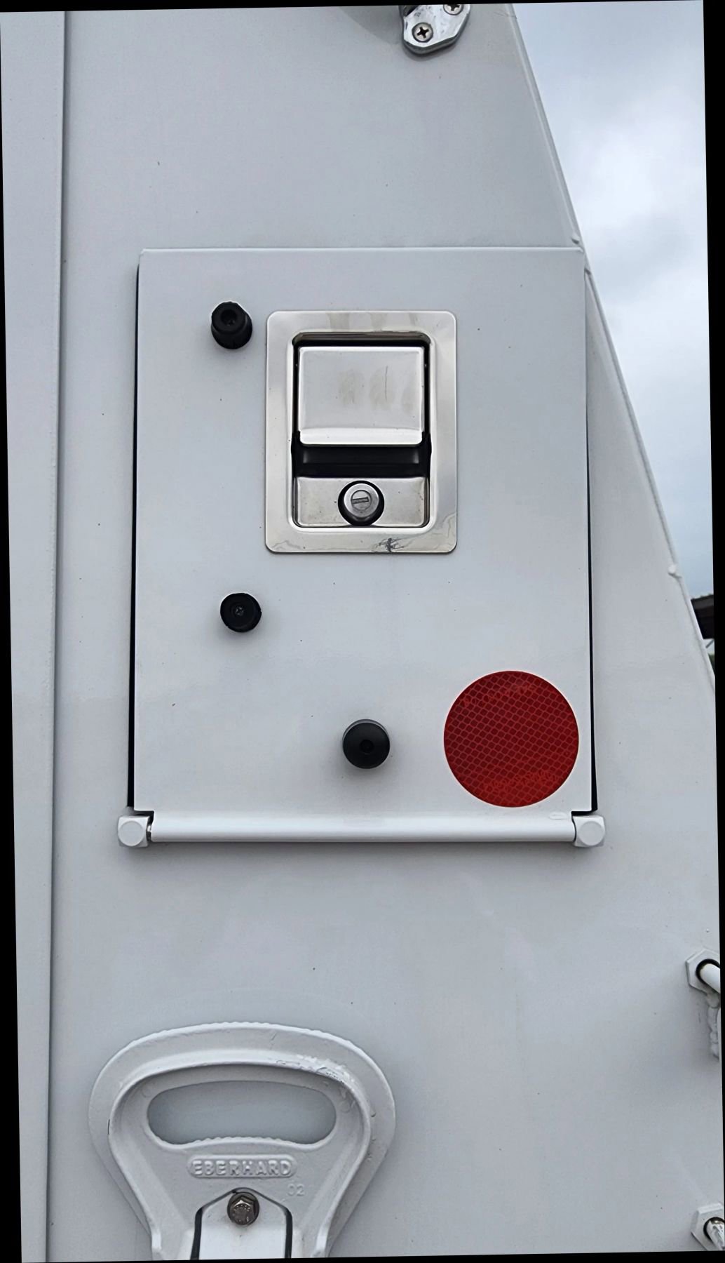 Used 2024 Ford E-350 and Econoline 350 Super Duty w/ Power Windows & Locks Group image 18