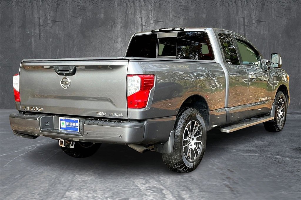 Used 2020 Nissan Titan SV w/ SV Convenience Package image 6